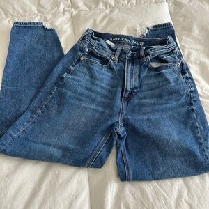 American Eagle Mom Jeans